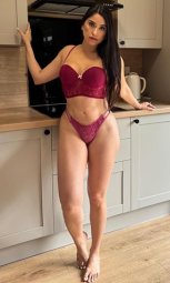 cheap london escorts busty party girls GFE ANNIE